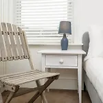 Percy Terrace - Charming 2 Bedroom Town House