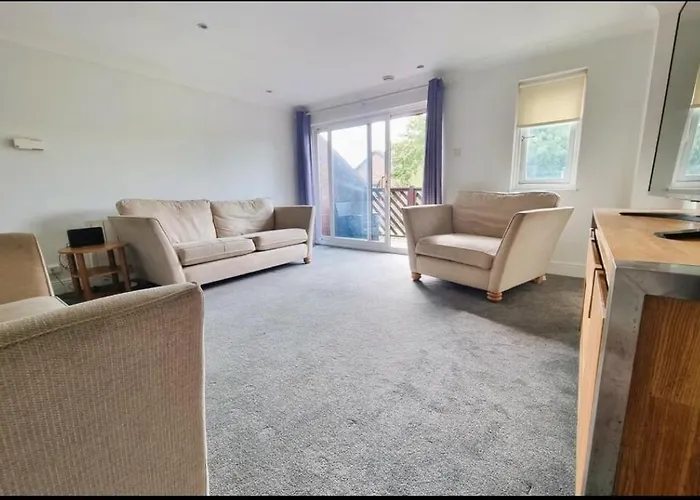 Property Near Marina & Leisure