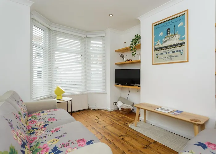 Percy Terrace - Charming 2 Bedroom Town House