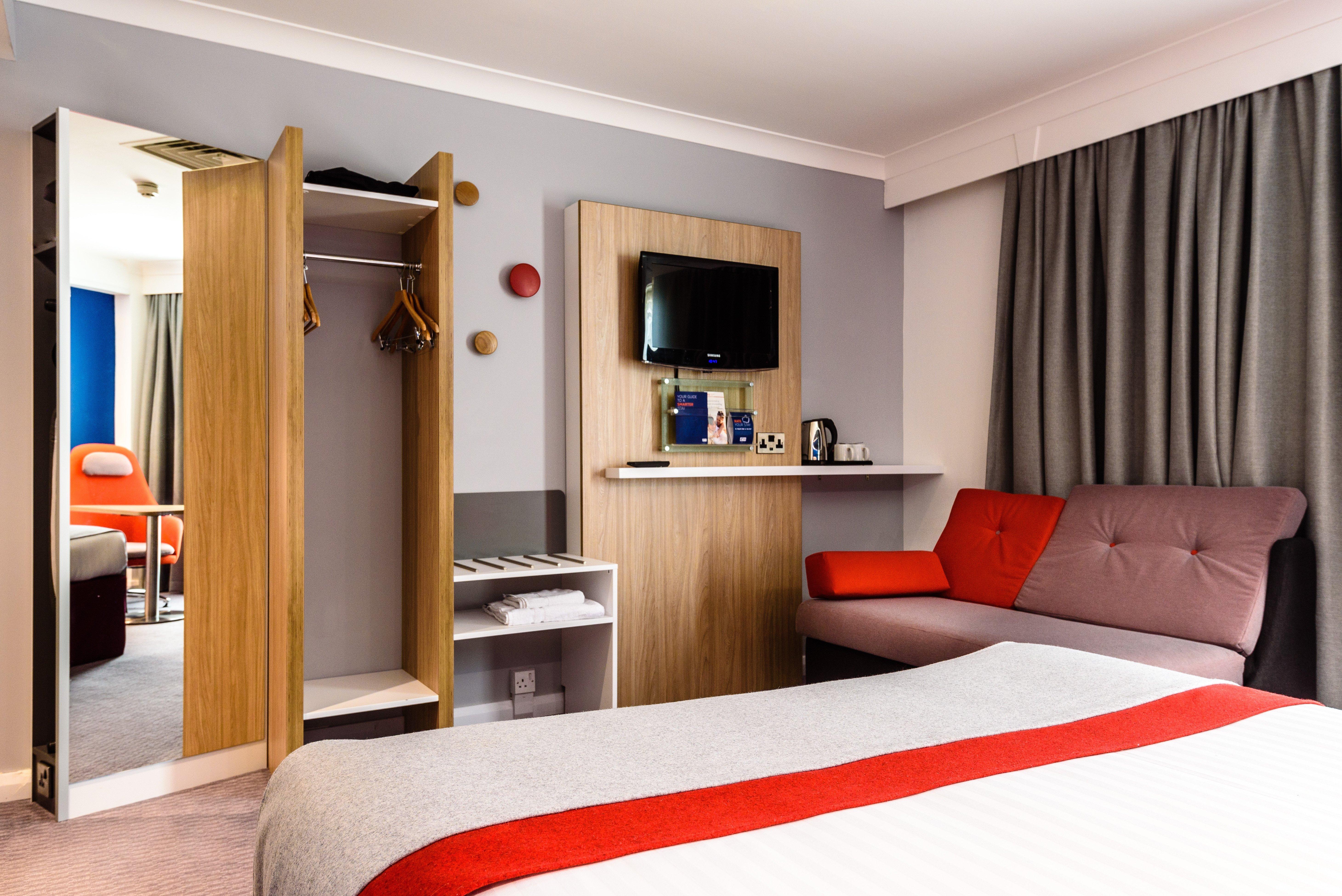 Hotel Express Gunwharf Quays By Ihg 3*