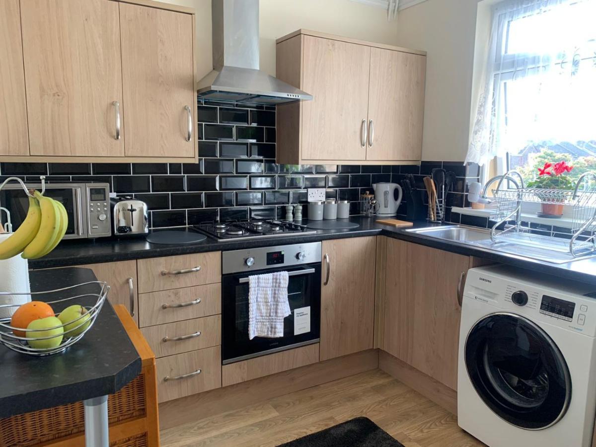 Cosy 2 Bed Flat In Baffins *