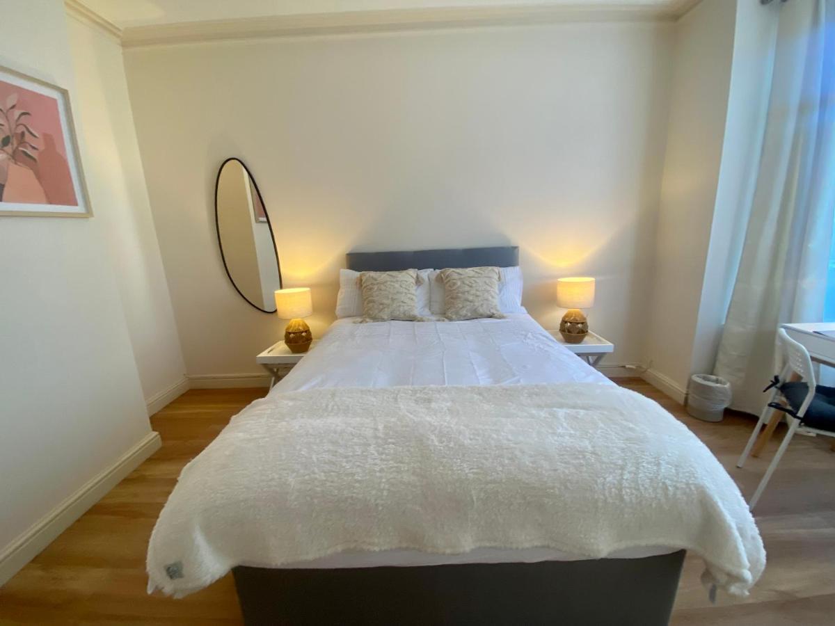 Talbot Apartment *