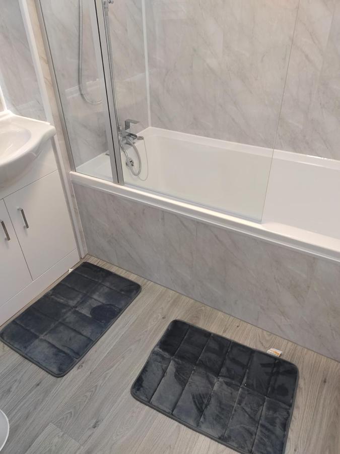 Moden Stylish In Southsea Free Onsite Parking Apartment