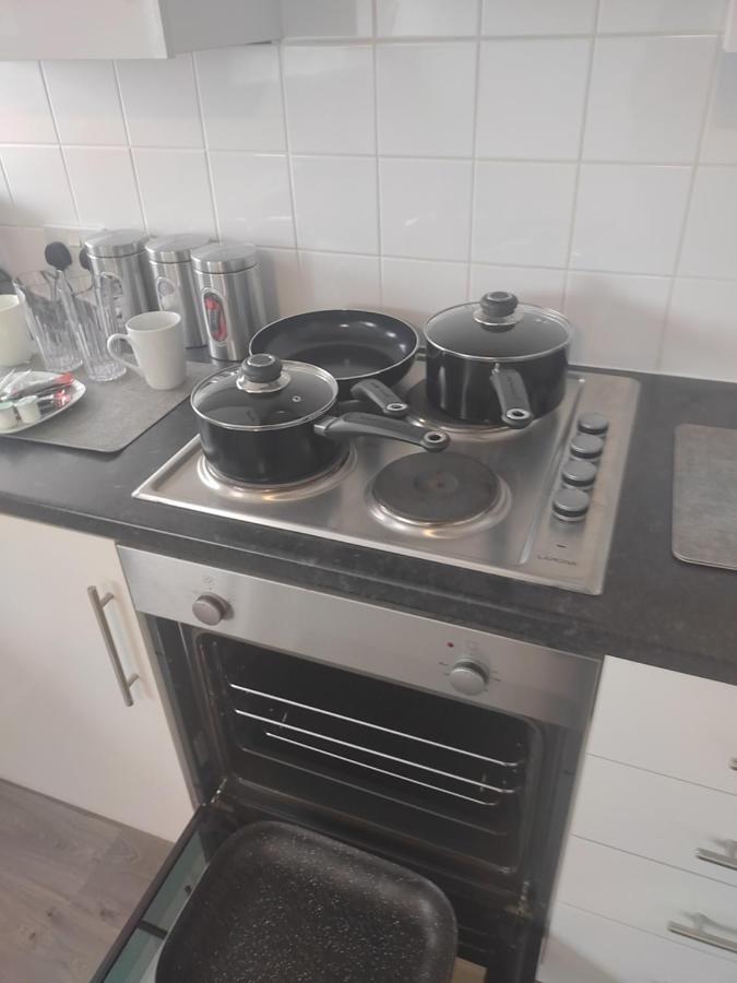 Moden Stylish In Southsea Free Onsite Parking *