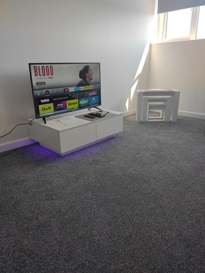 Moden Stylish In Southsea Free Onsite Parking Apartment