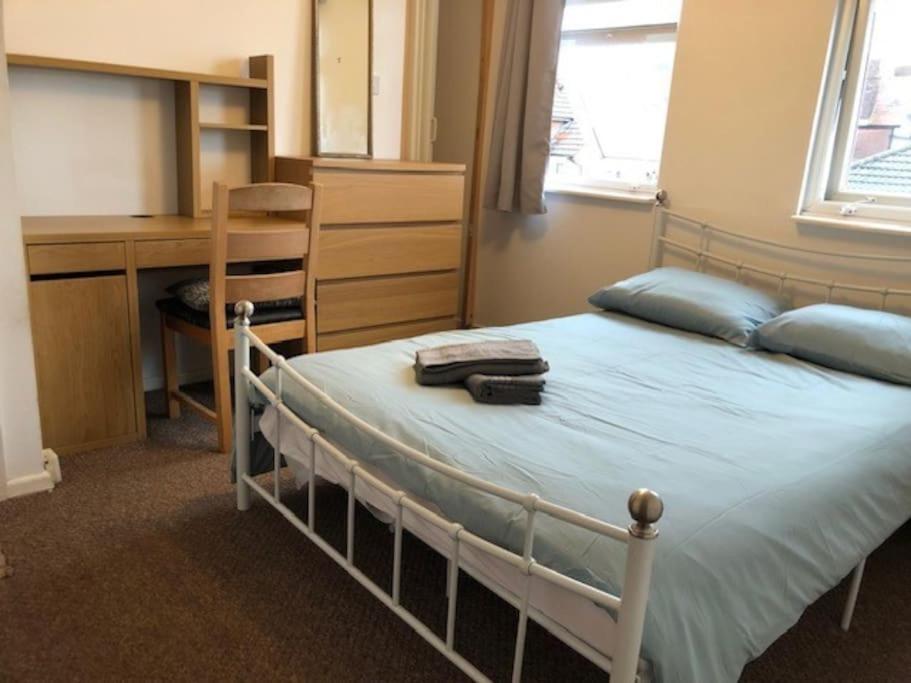7 Double Bedroom House Apartment