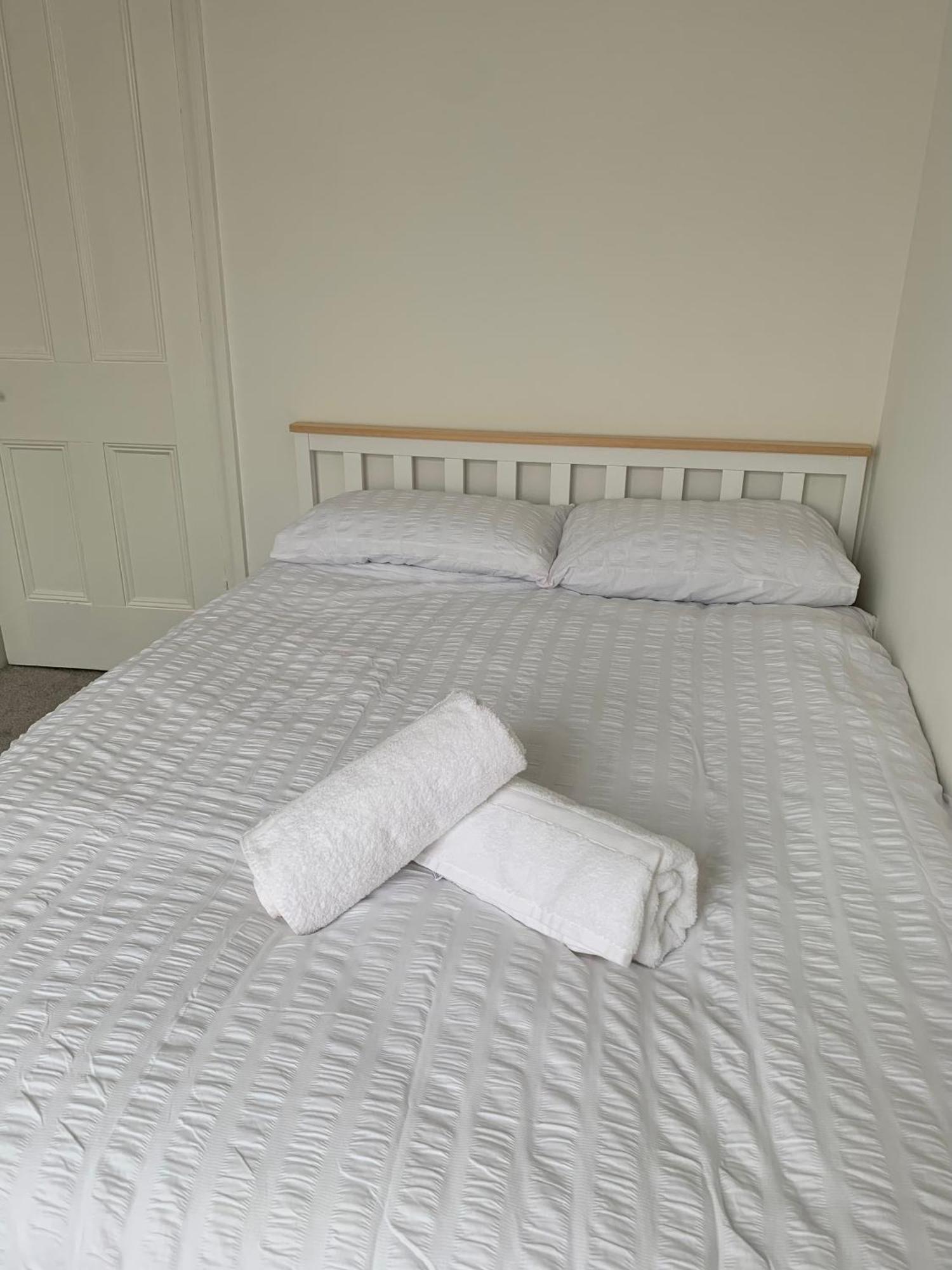 Iris In Southsea Free Street Parking And Pets Welcome * Portsmouth