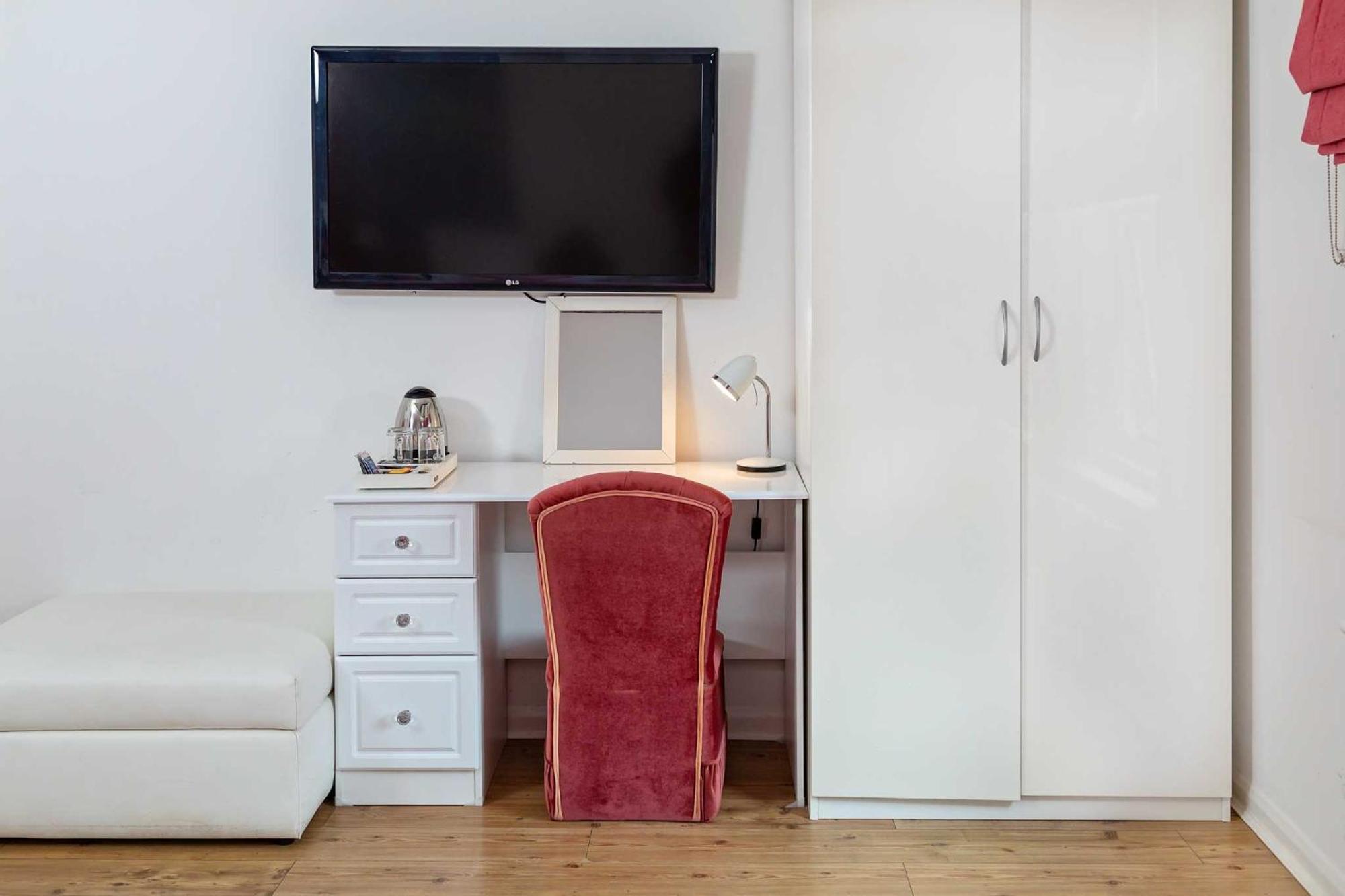 G Boutique Hotel 3*