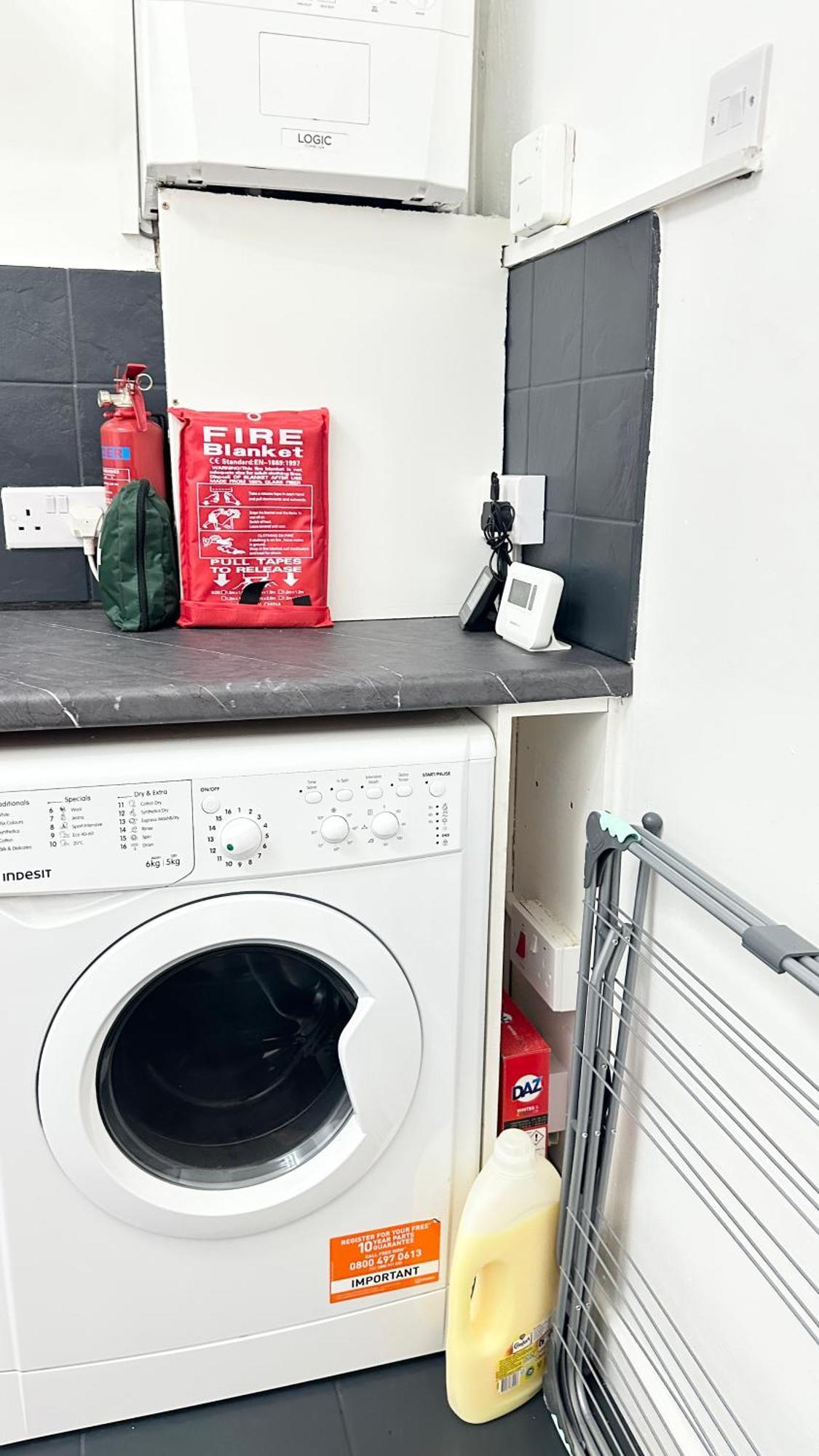 Homestay In Close To Fratton Station *
