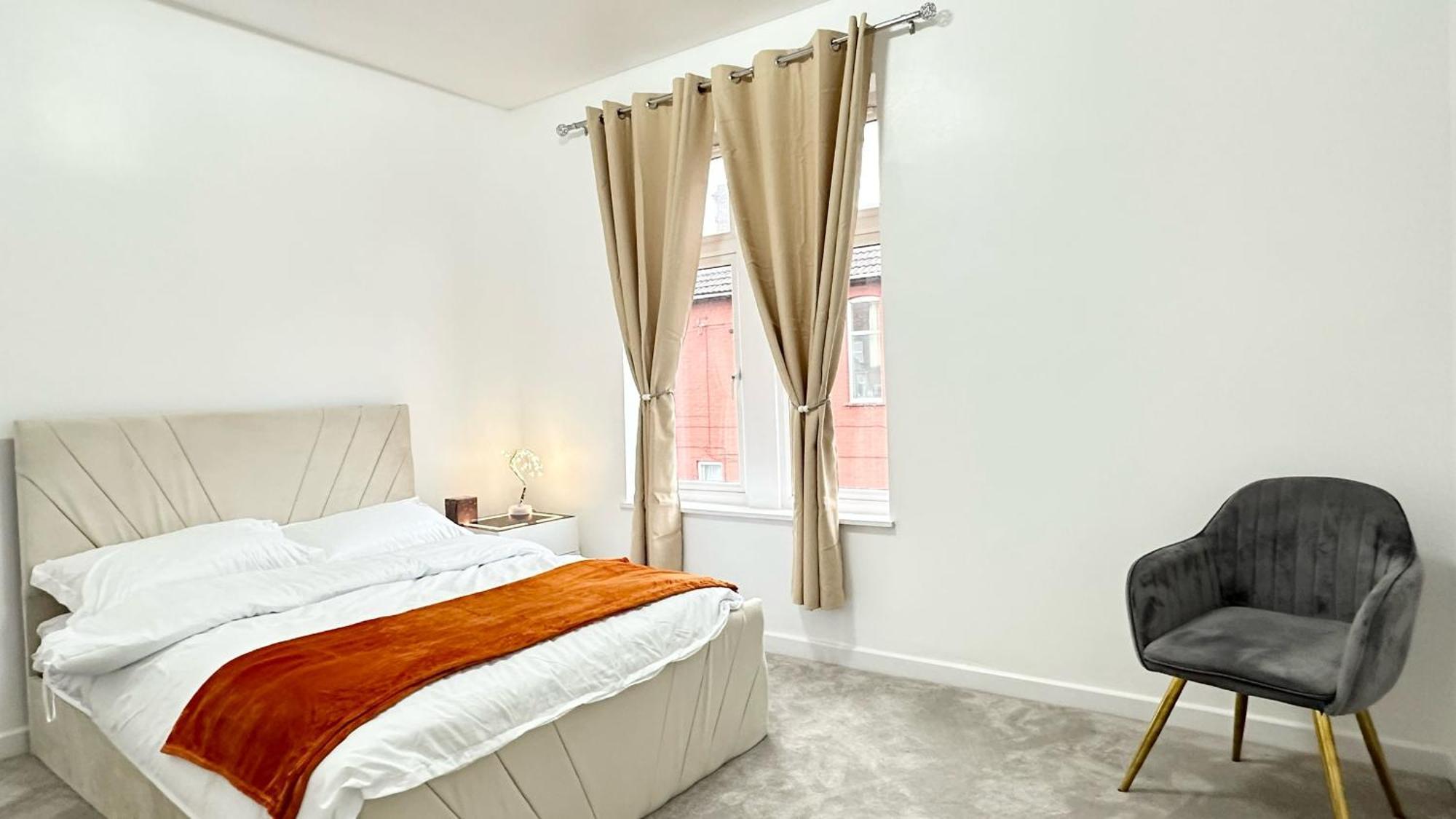 In Close To Fratton Station Homestay *