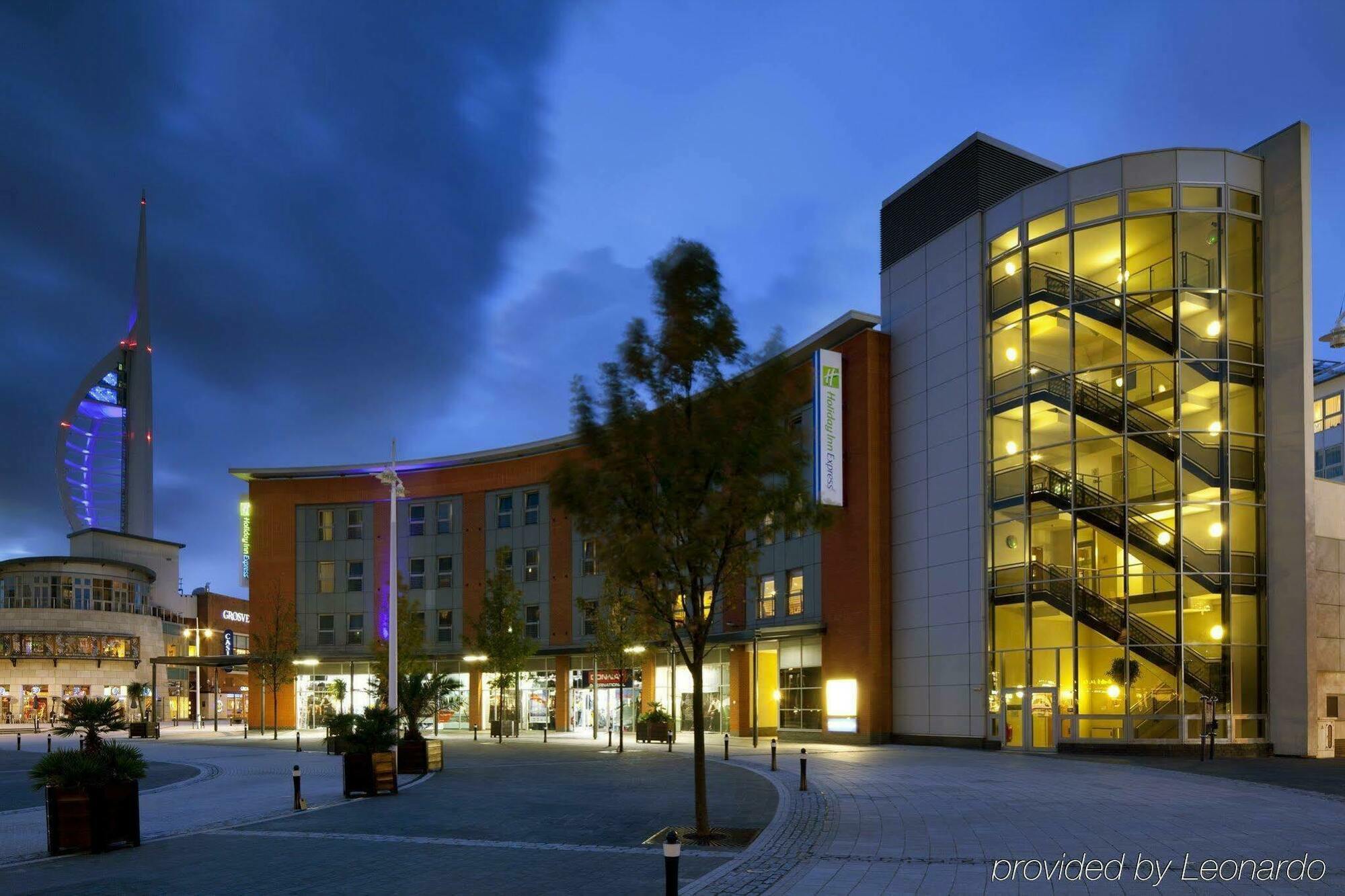 Express Gunwharf Quays By Ihg Portsmouth