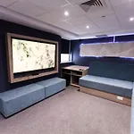 For Students Only Stylish Studio Apartments At Crown Place In Portsmouth
