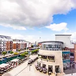 Holiday Inn Express Portsmouth Gunwharf Quays By Ihg