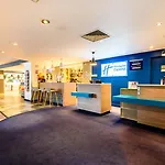 Holiday Inn Express Portsmouth Gunwharf Quays By Ihg