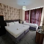 Portsmouth Budget Hotels - All Rooms Are En-Suite