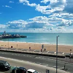 Seaview Apartment In Southsea