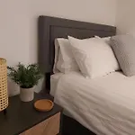 The Cozy Landport Loft