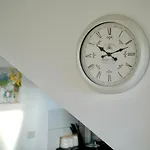 Luxury 2 Bedroom Apartment Southsea - Free Parking