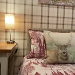 Little Connaught House