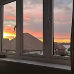 Luxury Homestays - Hot Tub - Sea Views - Sleeps 8