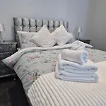 #26A Newly Refurbished Portsmouth Garden Apartment