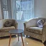#26A Newly Refurbished Portsmouth Garden Apartment
