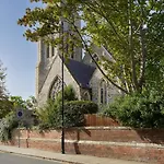 St Jude\'S Nest