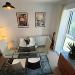 Issara Apartments 49 - Great Location & Private Parking