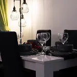 Open Mind Property- Luxury 5-Bedroom Apartment