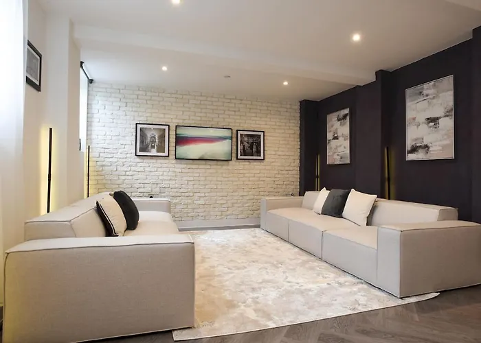 Pass The Keys Prison Conversion Brand New 2 Bathrooms And Parking