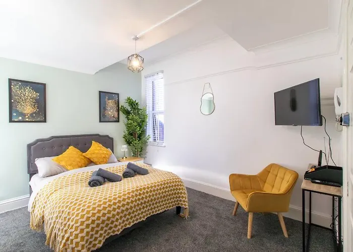 Open Mind Leisure - Ensuite Studio In Southsea