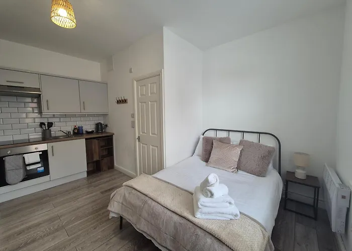 #2 Fully Refurbished Portsmouth Studio Apartment