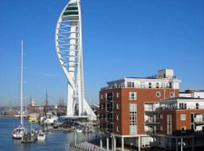 Gunwharf Apartment