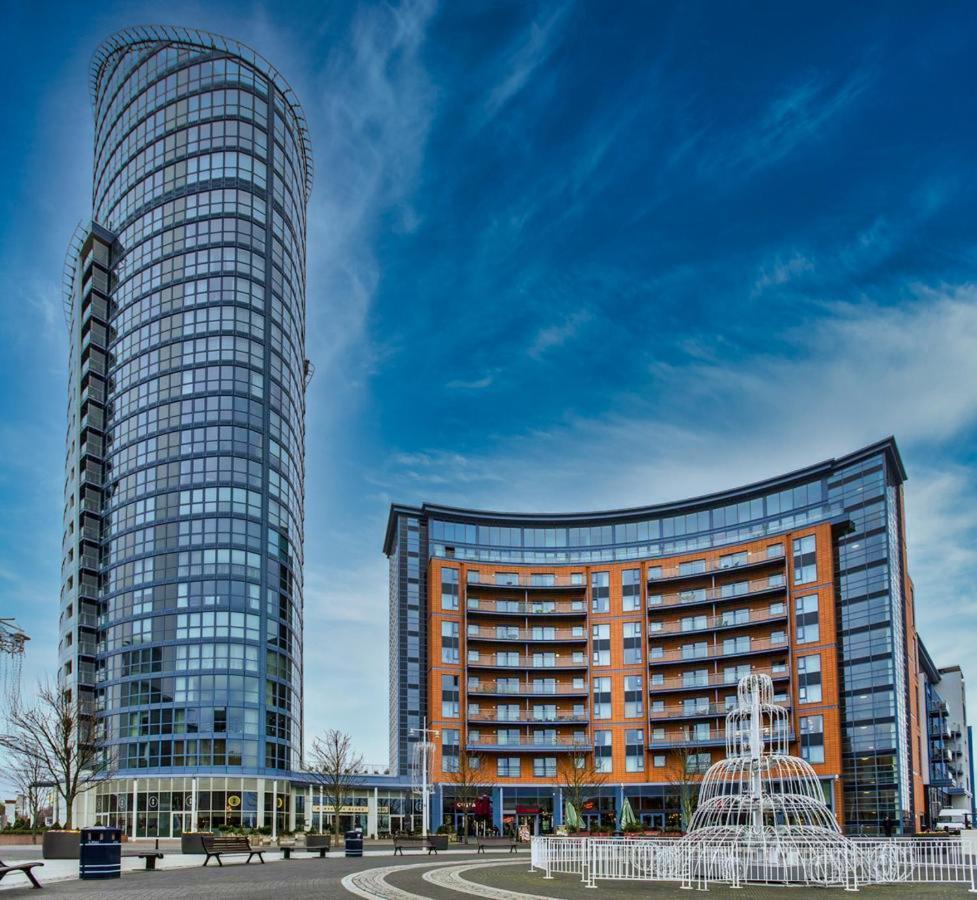 Gunwharf Quays Apartment