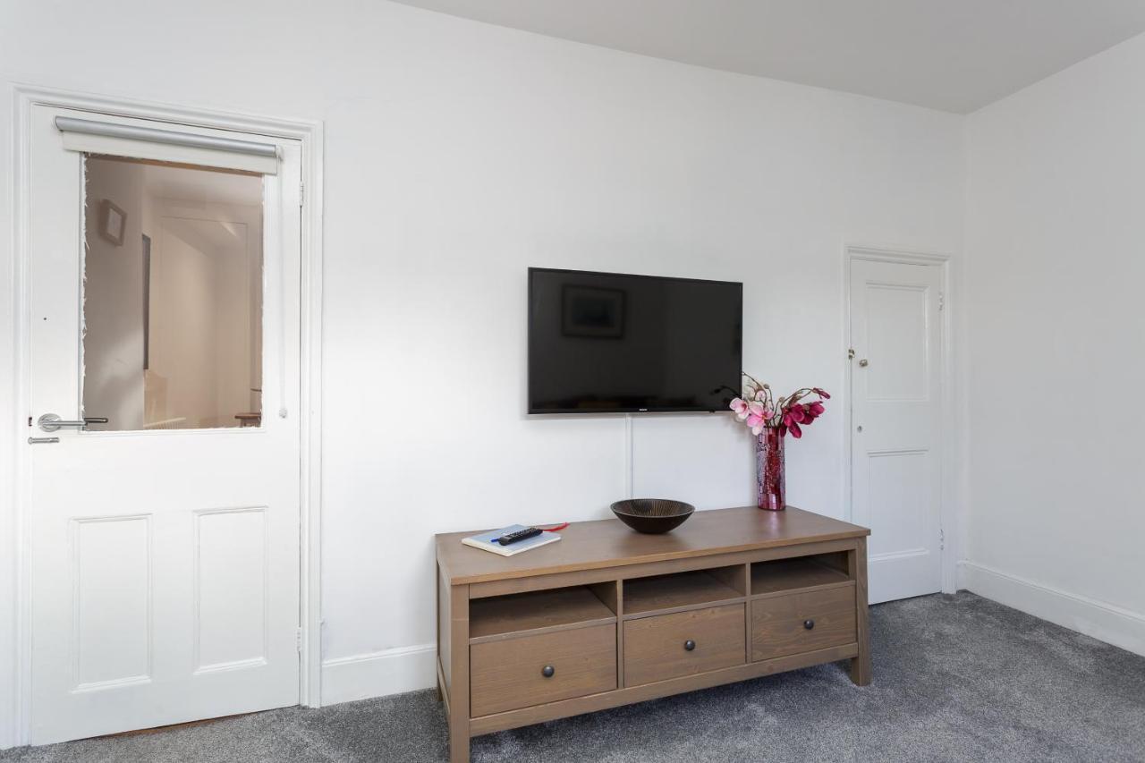 At The Heart & Soul Of Southsea Apartment *