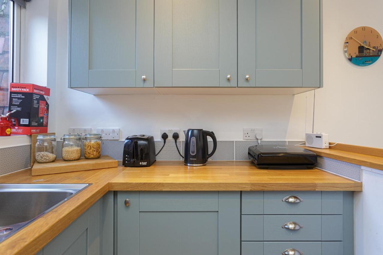 At The Heart & Soul Of Southsea Apartment *