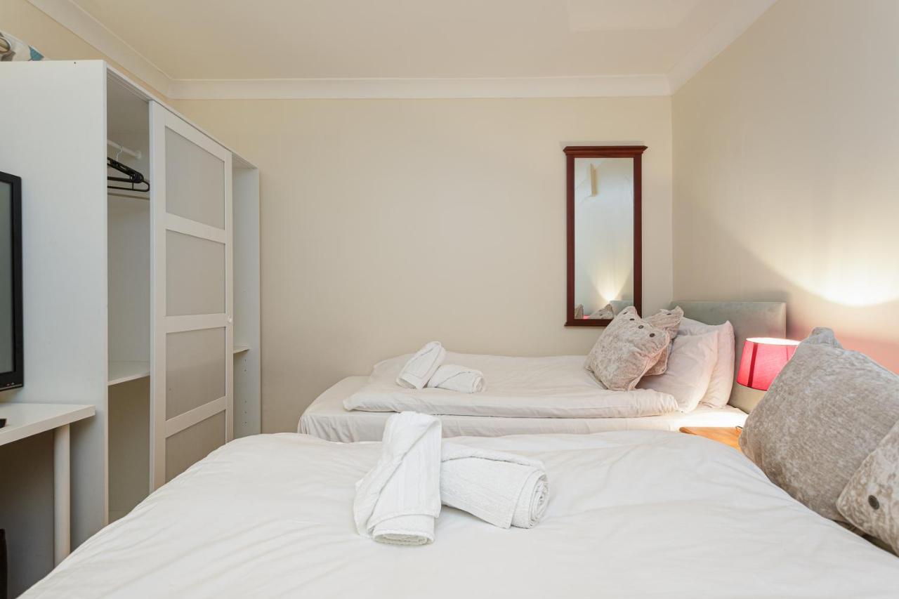 Angeldale Guest house 4*