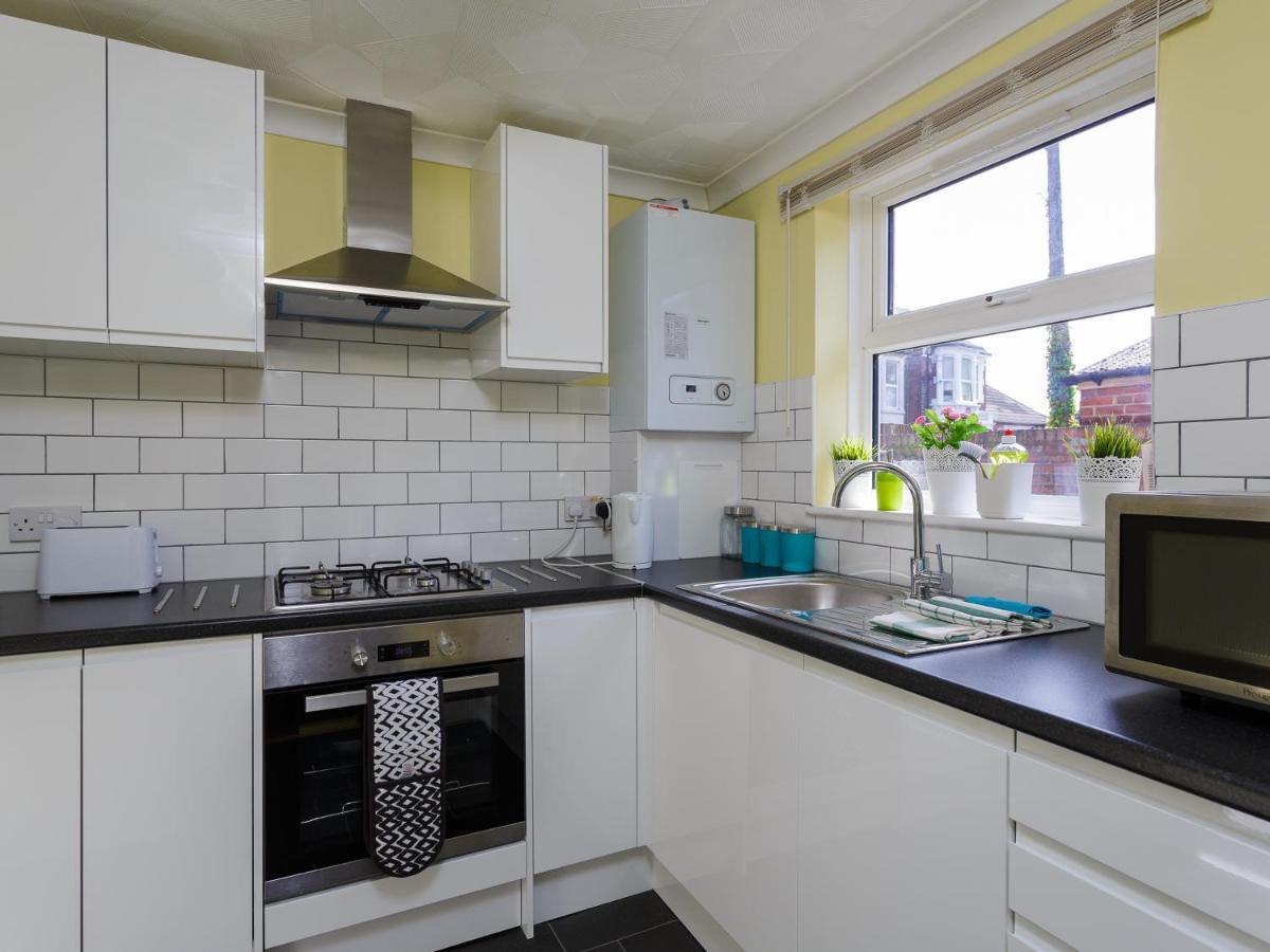Stopover At Lowcay D With Allocated Parking Apartment