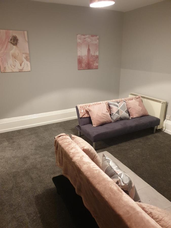 Kings Apartment