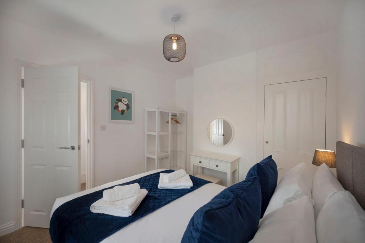 Holiday home Oliverball Serviced - Lawson - Modern 3 Bedroom House In Portsmouth