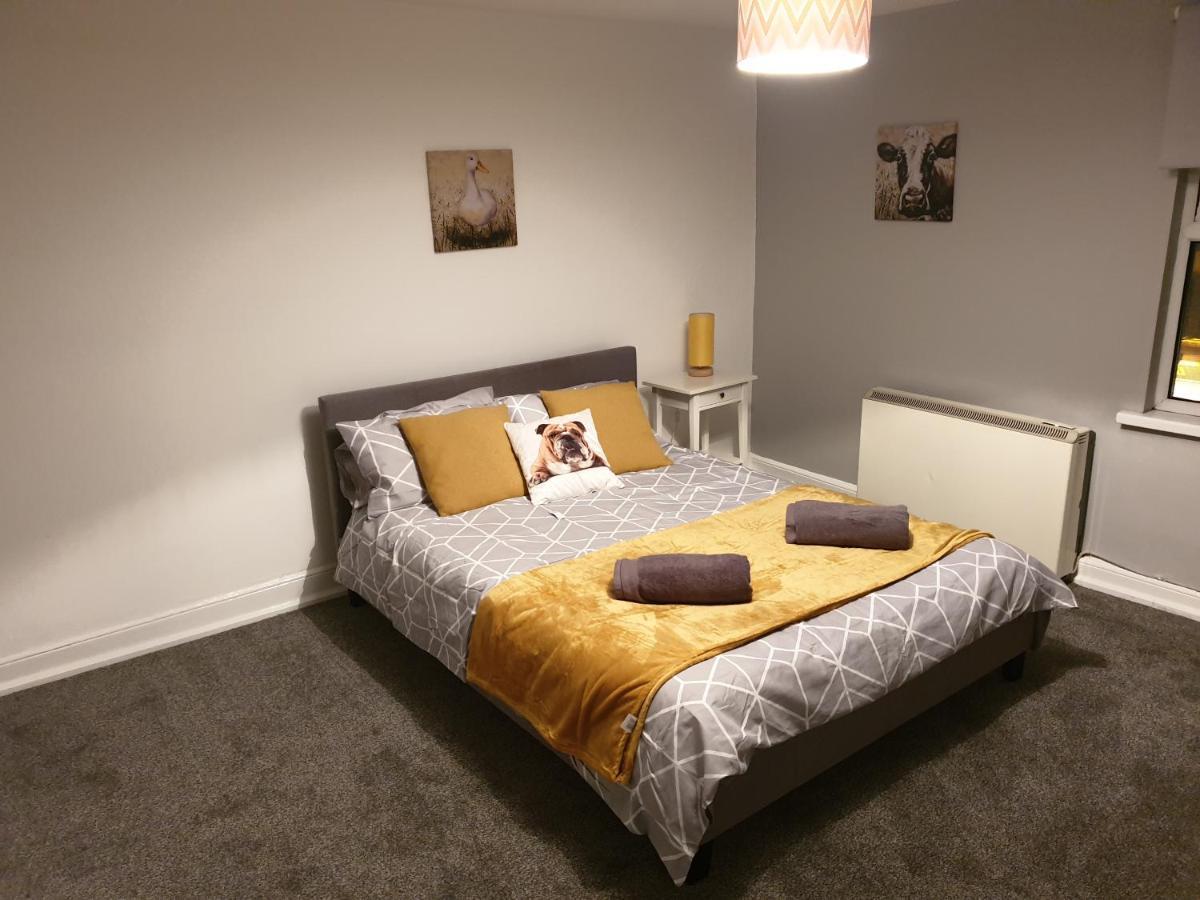 Kings Apartment