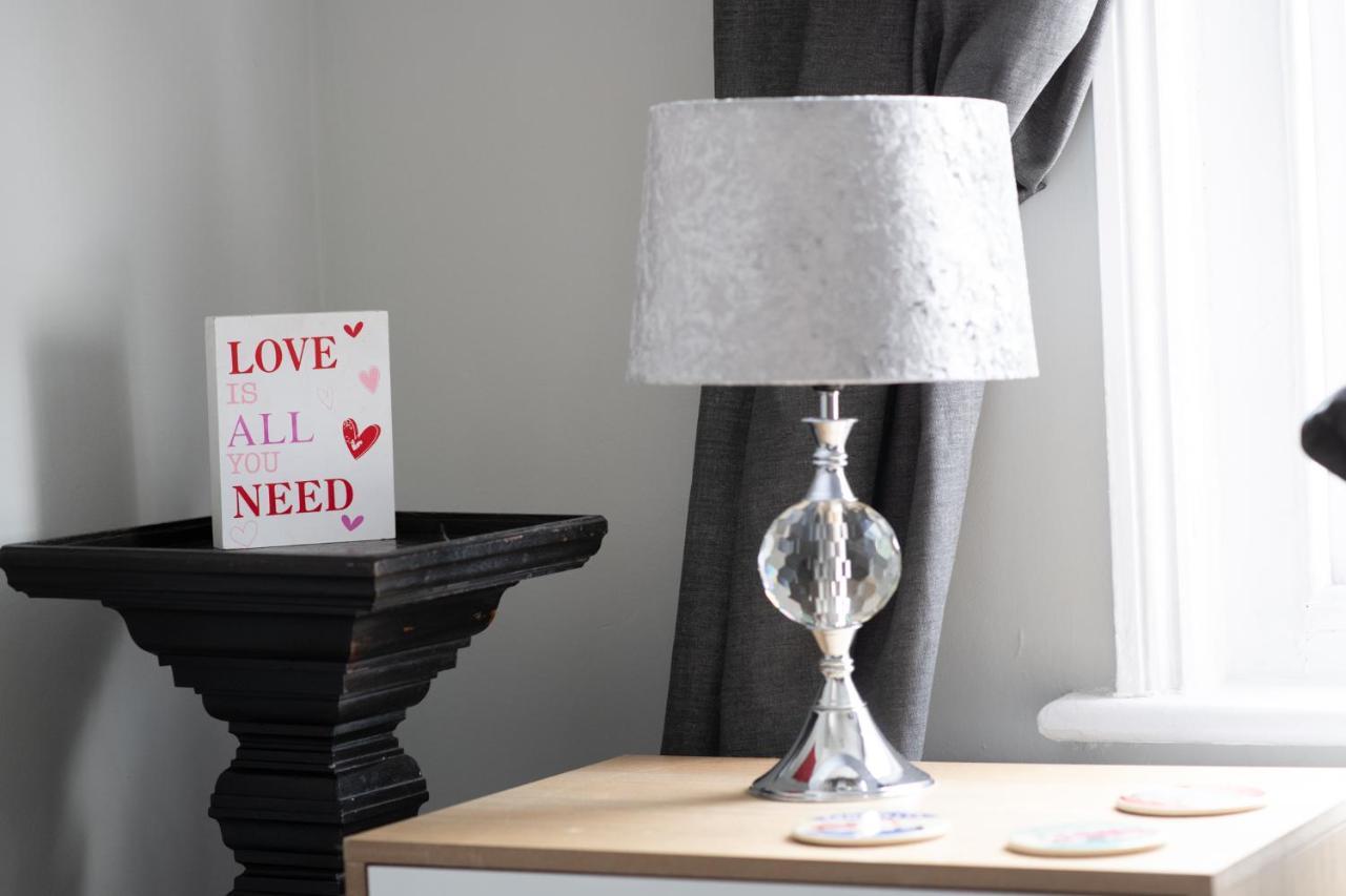 Eclectic Dreams Apartment