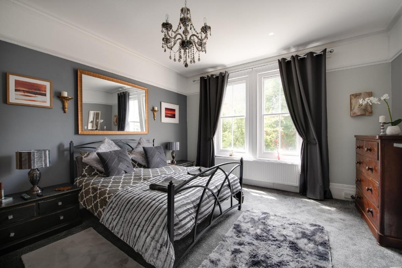 Eclectic Dreams Apartment