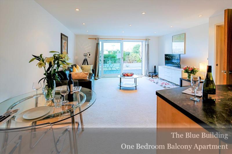 Gunwharf Quays Apartment *