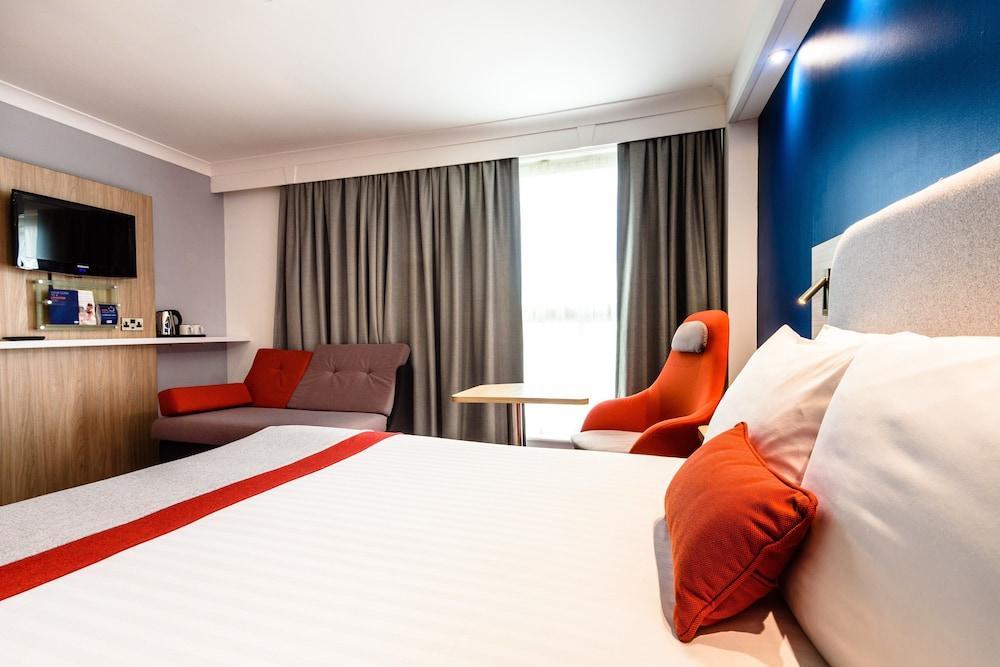 Hotel Express Gunwharf Quays By Ihg 3*