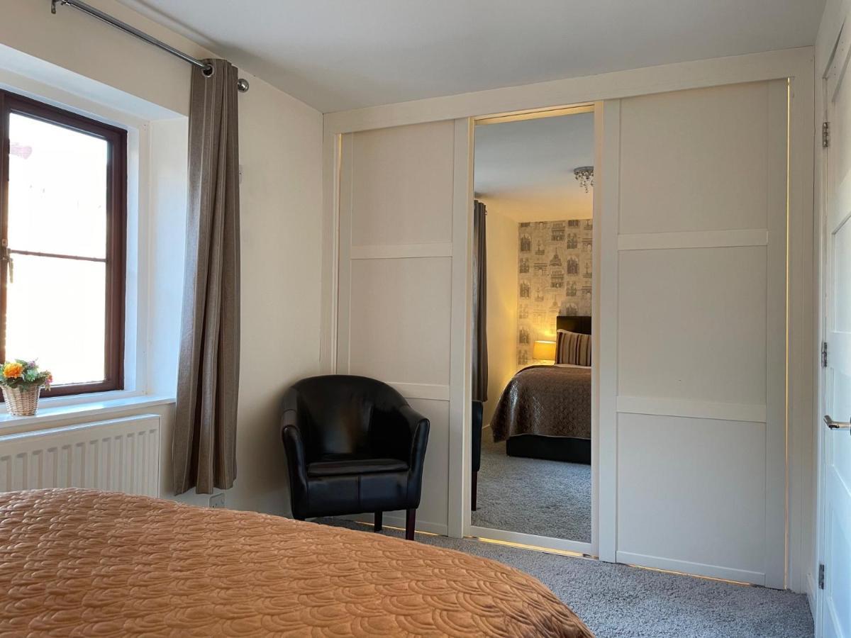 Apartment St Georges Balcony With Parking