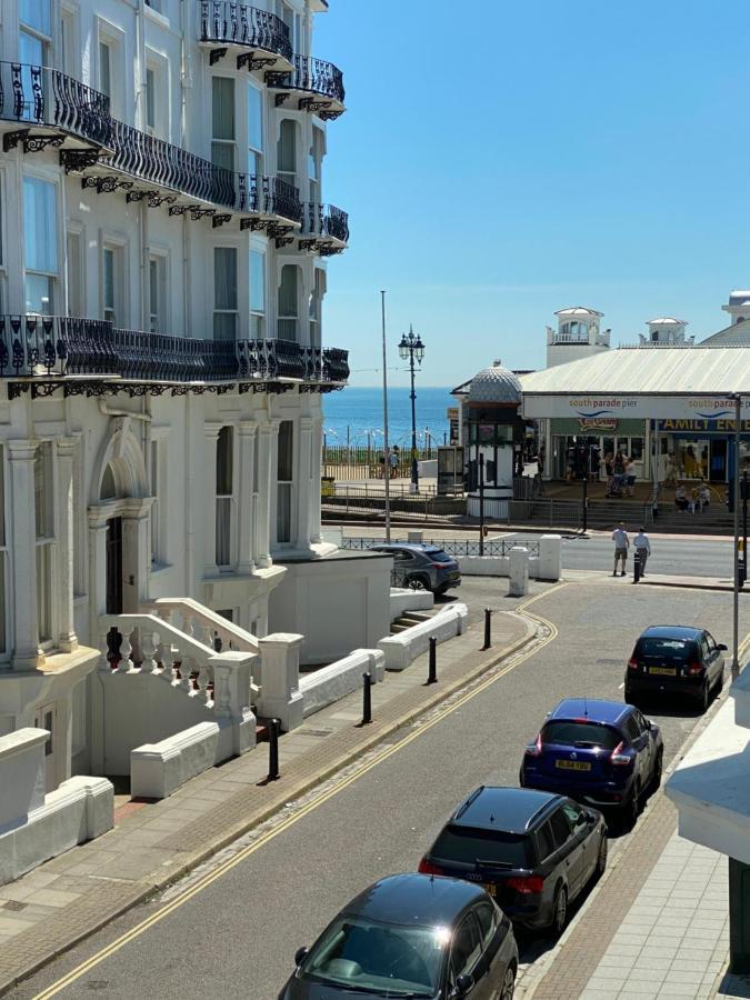 Apartment Ann Opposite The Pier With Sea View Portsmouth