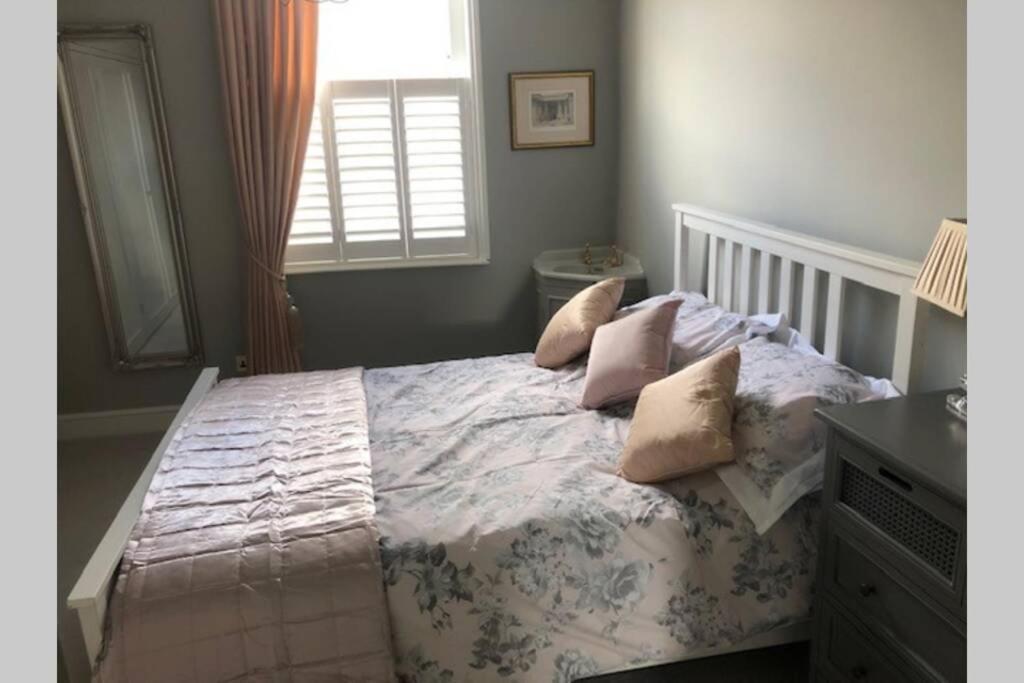Luxury 2 Bed Georgian Townhouse, Old * Portsmouth