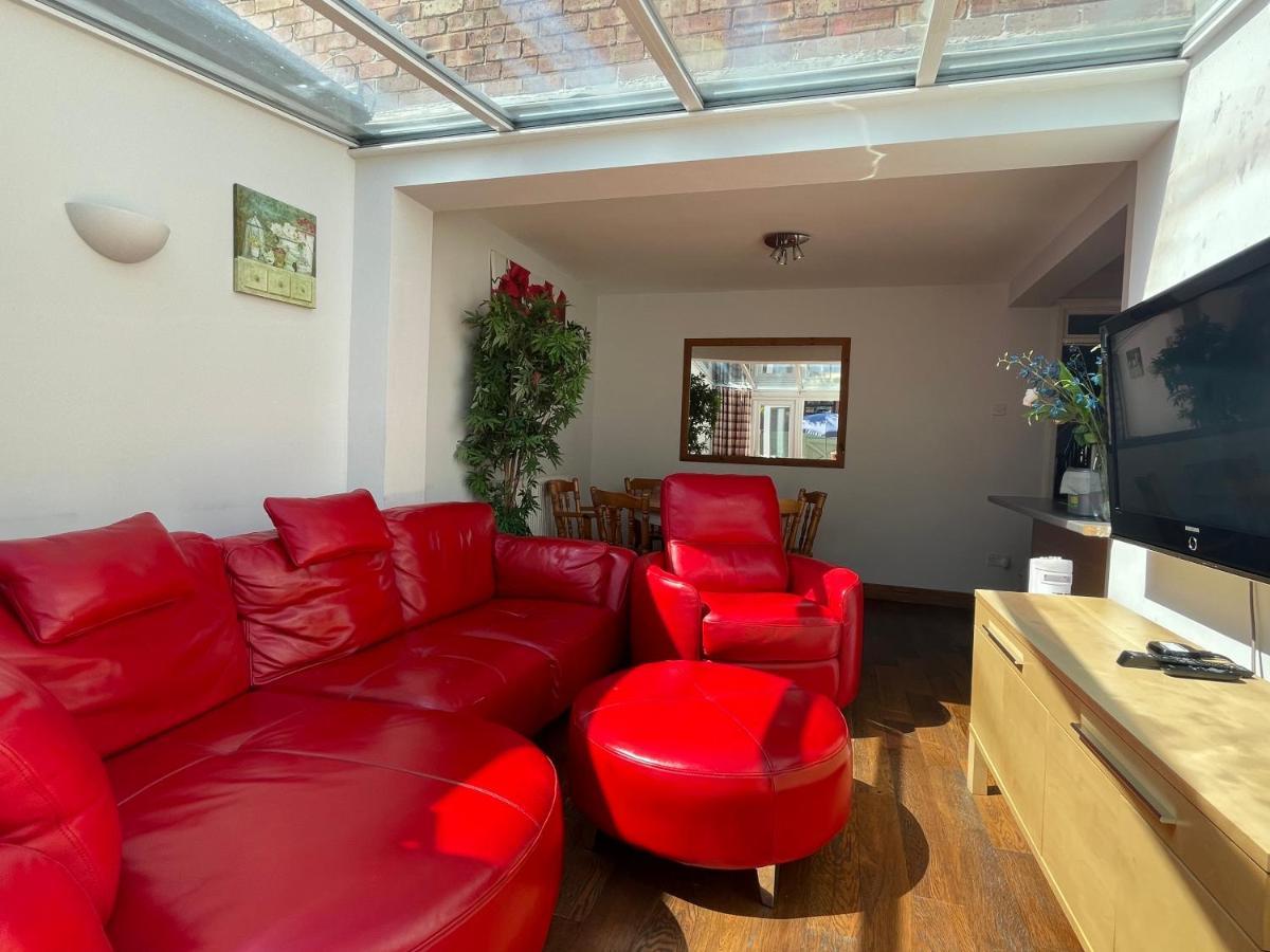 Somers House - Pet Friendly & Parking *