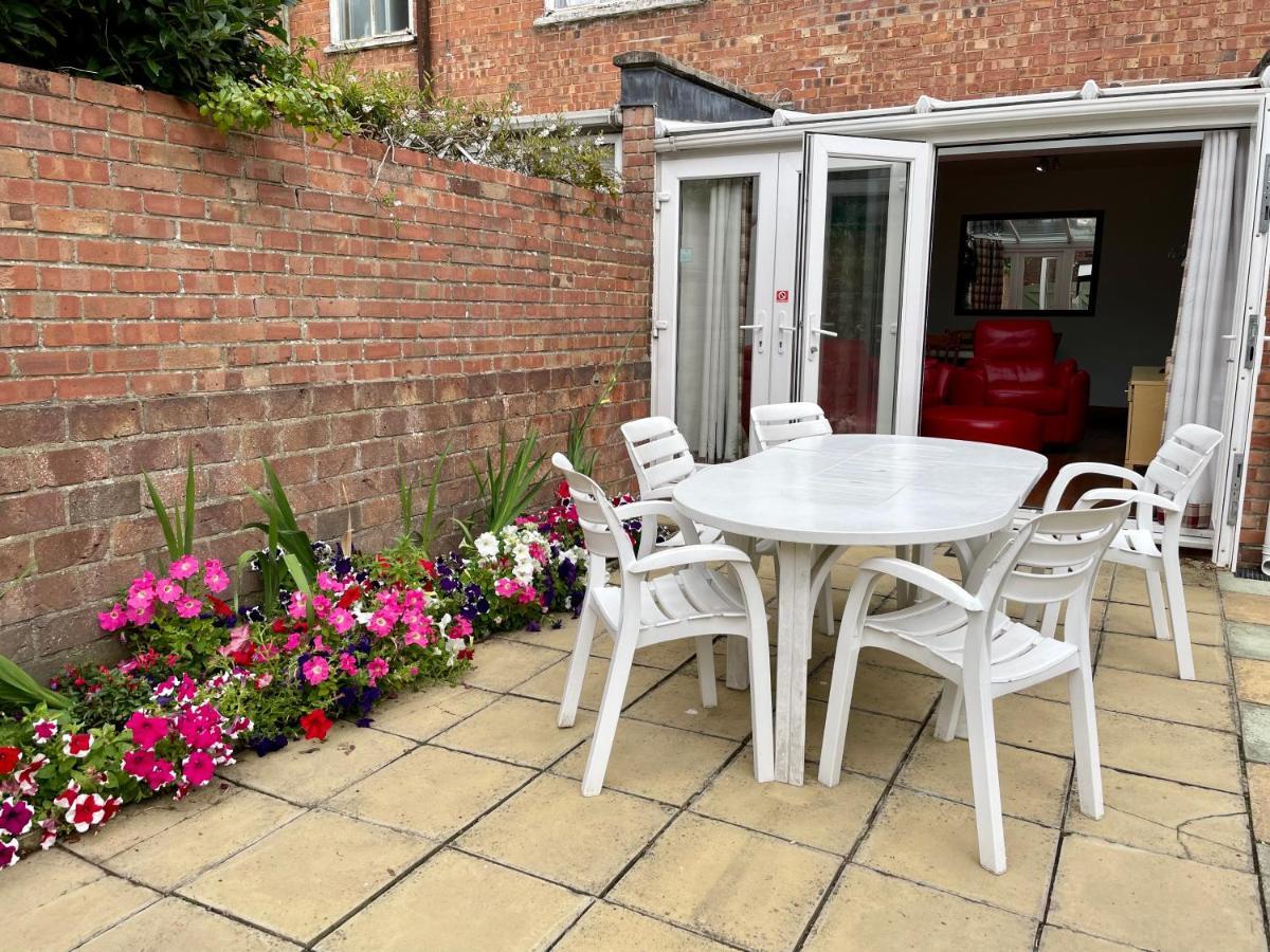 Somers House - Pet Friendly & Parking * Portsmouth